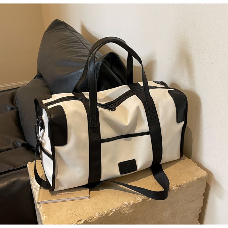 Short Distance Portable Sports Fitness Bag Large Capacity Travel Bag High Appearance Level Portable Foldable Luggage Storage Bag_voghion.com