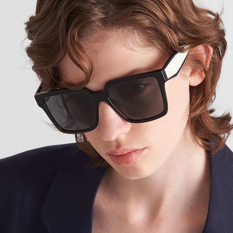 Montatura quadrata alla moda 2024 nuovi occhiali da sole di alta gamma per uomo e donna_voghion.com
