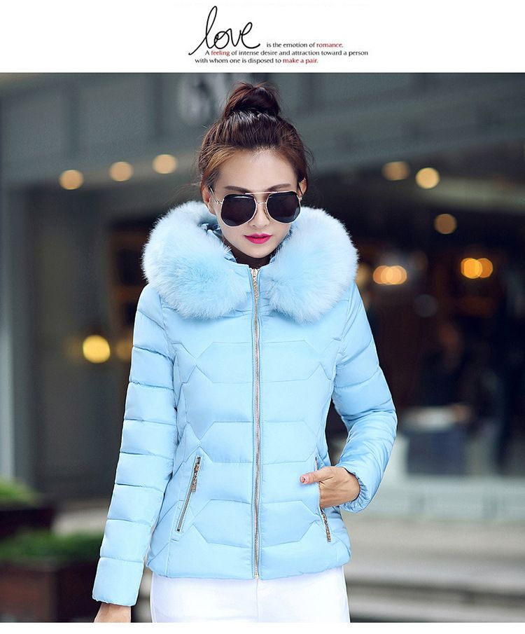 Elegante piumino invernale coreano da donna: cappotto corto oversize con collo in pelliccia sintetica e colori alla moda_voghion.com