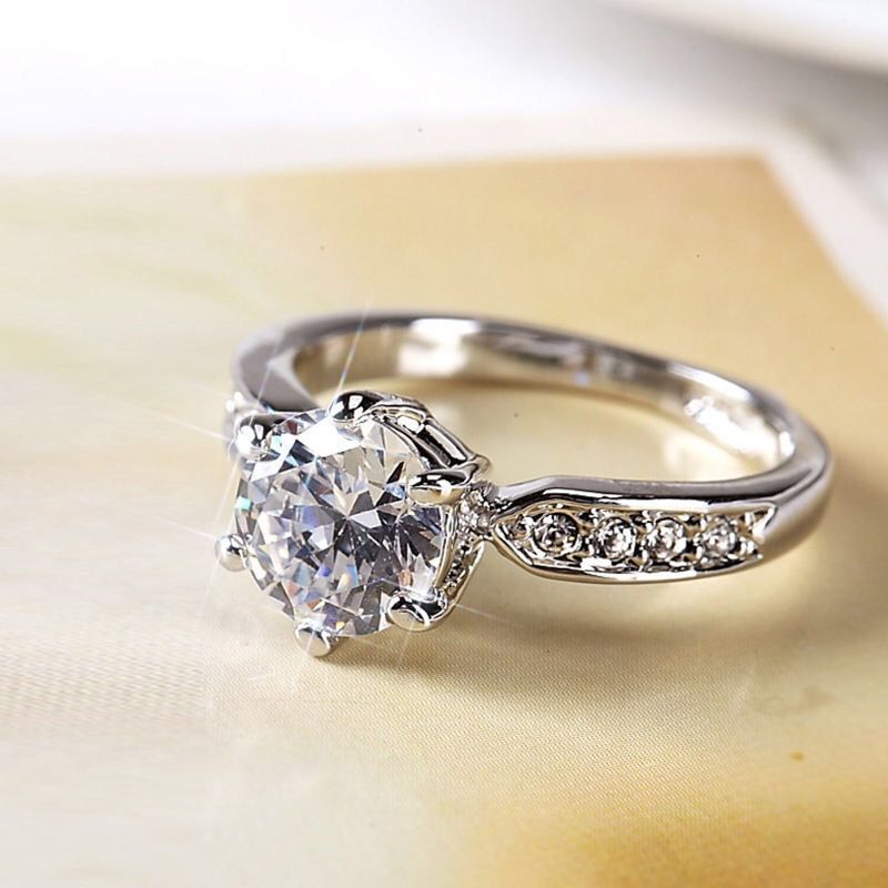 Bague de mariage ouverte en diamant et moissanite simulée d'un carat, sertie de six griffes et entièrement en zircone cubique, pour femme_voghion.com