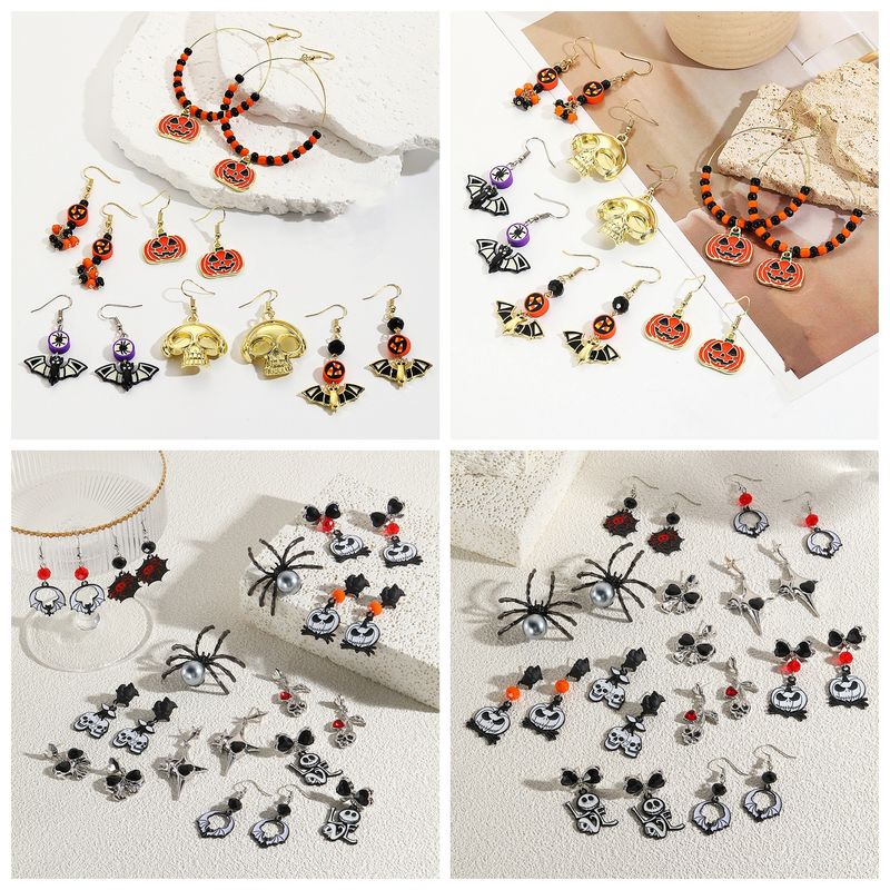 orecchini teschio scuro per donna vendita calda orecchini in lega di diamanti zucca ragno set di orecchini di Halloween_voghion.com