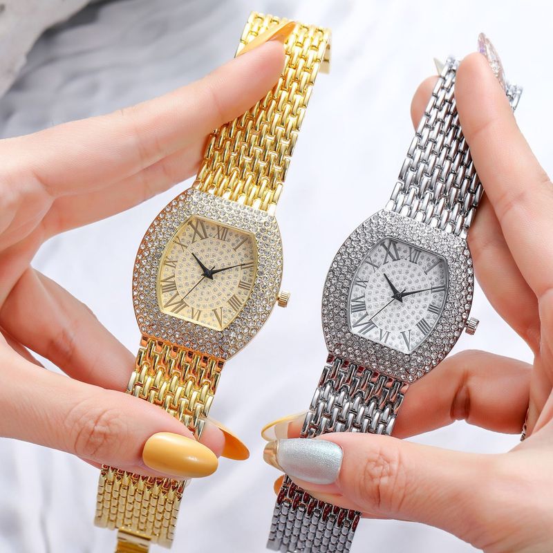 nuovo orologio da donna con diamanti pieni elegante cintura in acciaio secchiello per vino con diamanti orologio personalizzato retrò stellato_voghion.com