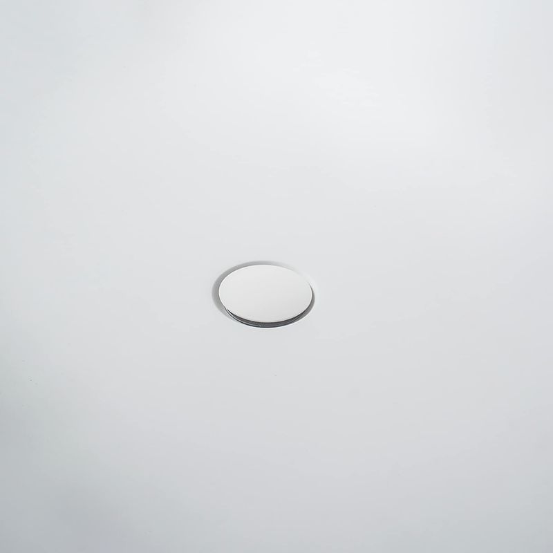 69" Solid Surface Soaking Bathtub_voghion.com