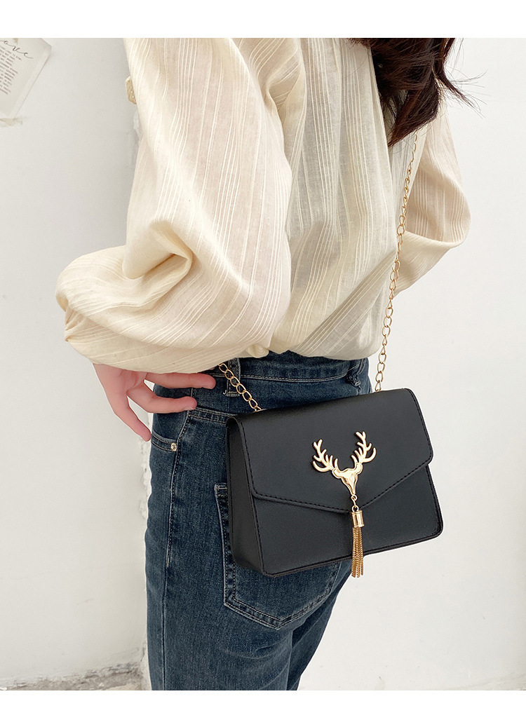 Borsa 2023 Borsa piccola alla moda Nuova borsa a tracolla in hardware con nappa di piccoli cervi Borsa a tracolla personalizzata_voghion.com