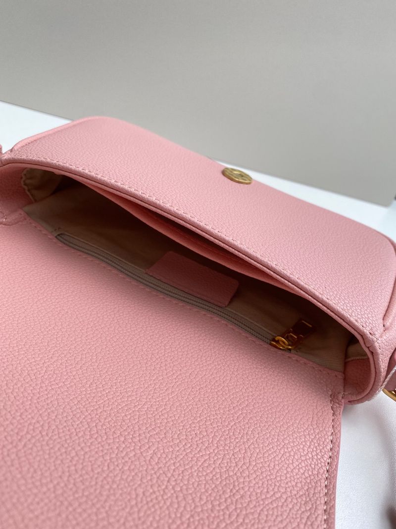 2025 Frühjahr und Sommer Neue koreanische Version der Leder-Crossbody-Tasche Kleine quadratische Umhängetasche Mode Vielseitige Damen-Lederhandtasche Lässig Täglich_voghion.com