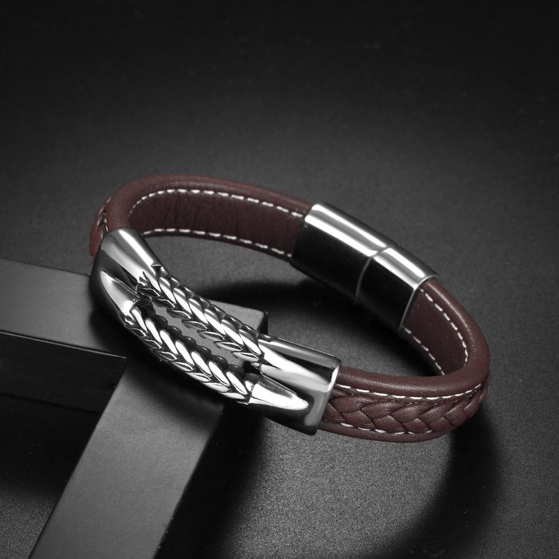 Geflochtenes Lederarmband für Herren mit Punk-Akzenten aus Edelstahl – minimalistisches U-förmiges Design für Freizeit- und Businesskleidung – Größenverstellbar_voghion.com