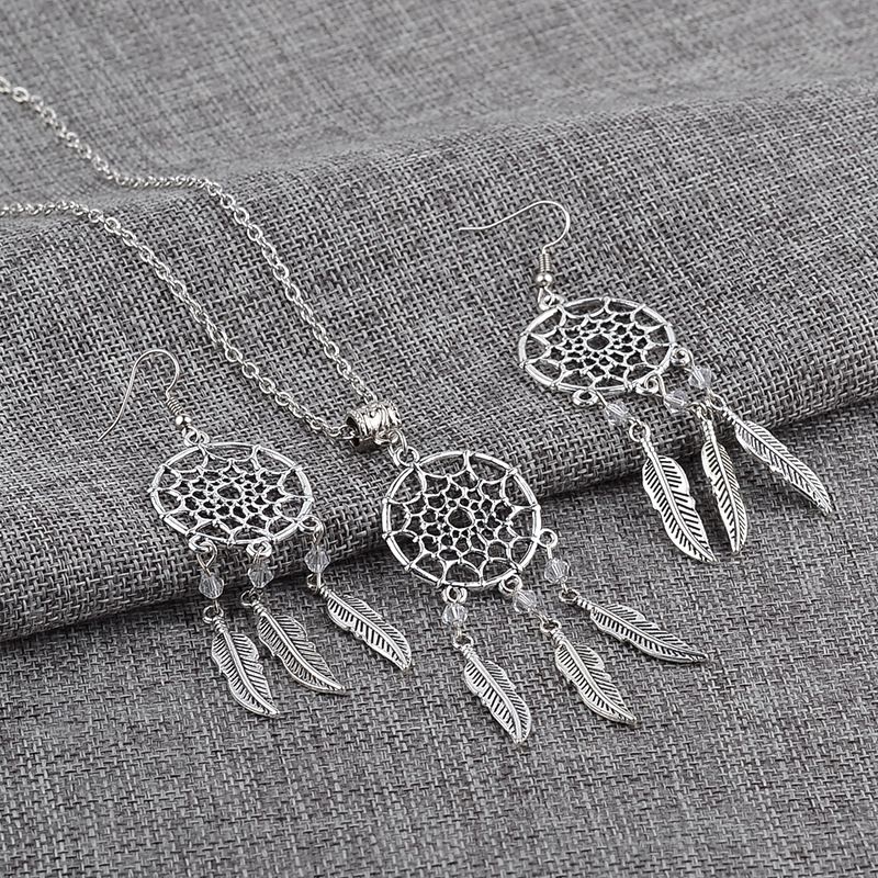Collier chaud de commerce extérieur chaîne de clavicule féminine personnalité de la mode européenne et américaine attrape-rêves pendentif en plumes collier boucle d'oreille accessoires_voghion.com