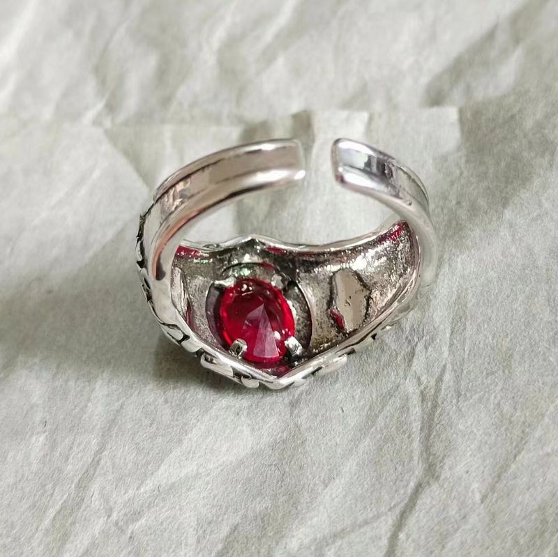 Anello da uomo alla moda in argento tailandese rosso con indice, stile vampiro, personalità nobile, ampio e creativo_voghion.com