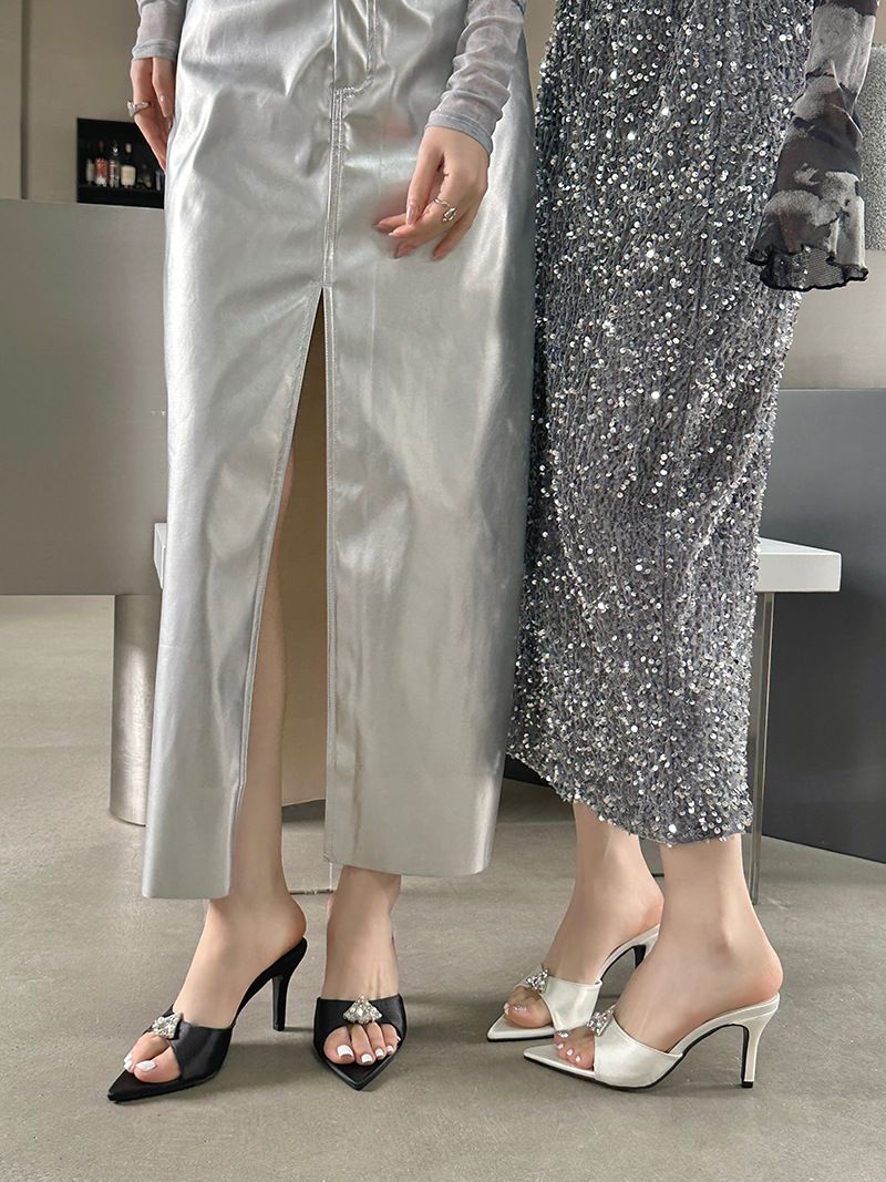 Sandale noi cu strasuri, cu vârf ascuțit și tocuri înalte, papuci eleganți de vară cu toc subțire_voghion.com