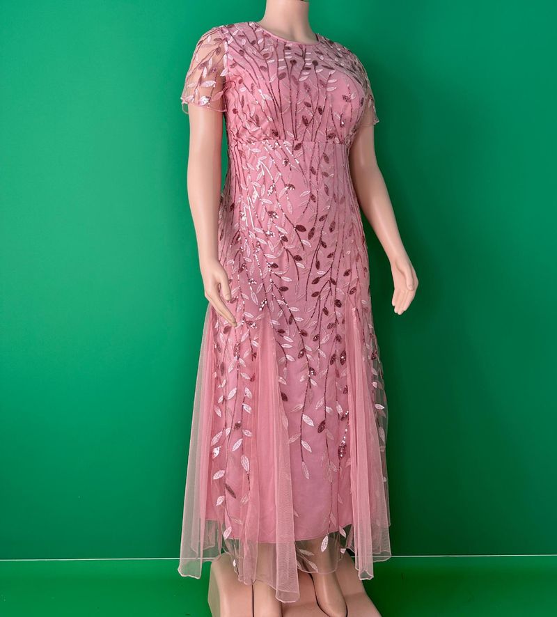 Elegante avondjurk in grote maten voor vrouwen - lange galajurk van mesh met kant en pailletten, bescheiden moslimfeestkleding (roze, 0XL-5XL)_voghion.com