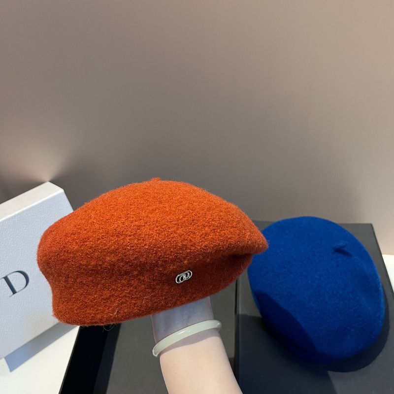 Berretti da donna berretto di lana irregolare alla moda di piccolo stile Berretto caldo australiano di alta qualità 100% lana per donna_voghion.com