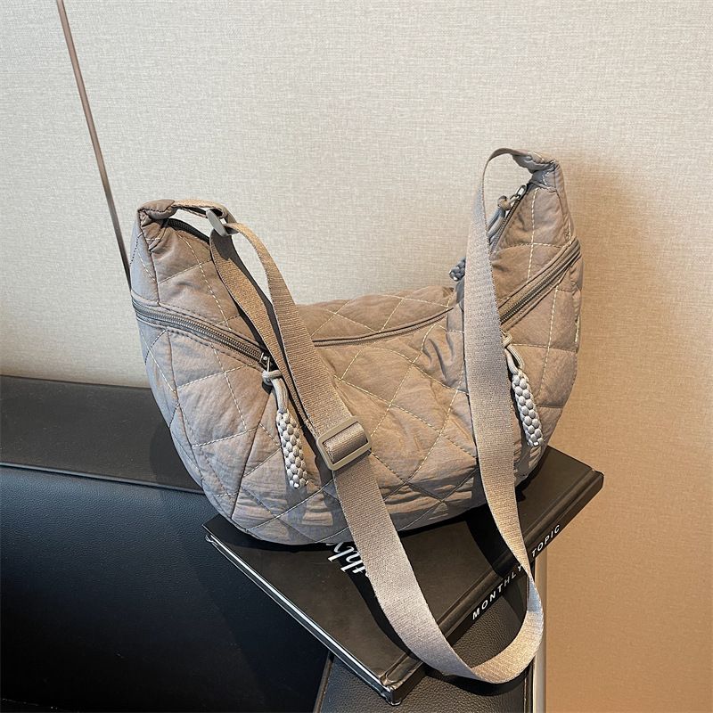 Women's high-end armpit autumn and winter new diamond grid down cotton jacket bag, student versatile single shoulder_voghion.com