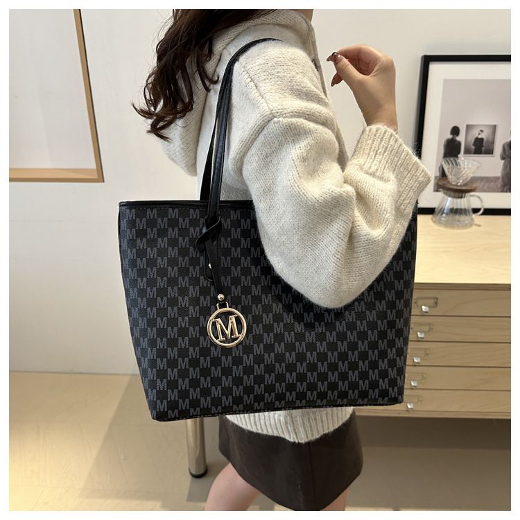 Borsa da ascellare grande da donna Do&thin - Borsa a tracolla alla moda per lavoro e uso quotidiano, morbida pelle PU con doppi spallacci_voghion.com