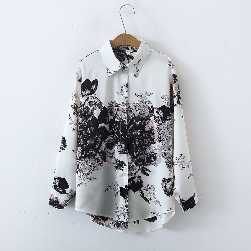 Camicia in raso a maniche lunghe stampata da donna_voghion.com