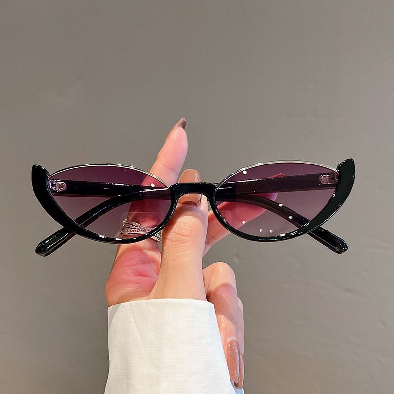 LazyZoom Retro-Sonnenbrille im Katzenaugen-Western-Stil für Mädchen, Online-Promi-Stil, untere Halbrahmenbrille, modische Straßenaufnahme, Persönlichkeit_voghion.com