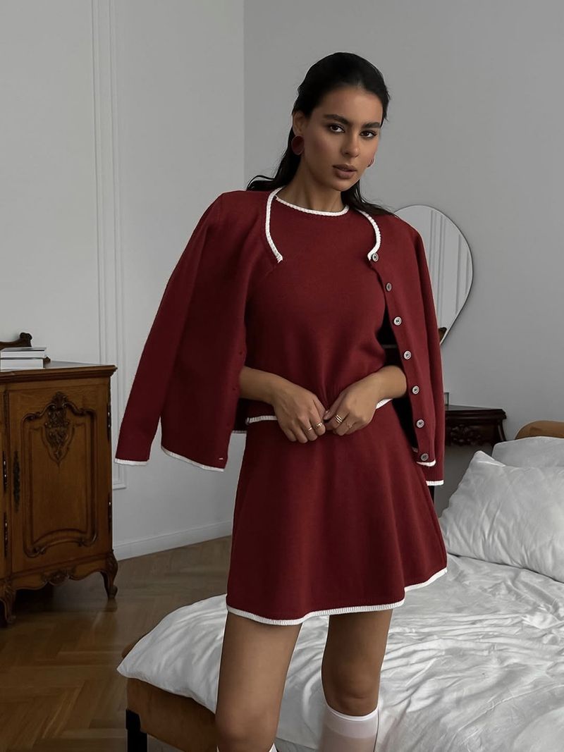 Chic Knit 3-Piece Set – Oversized Cardigan & Mini Skirt, Soft Cotton Blend (S/M/L, Fall/Winter Essential, Cozy Stylish Outfit For Work & Weekend)_voghion.com