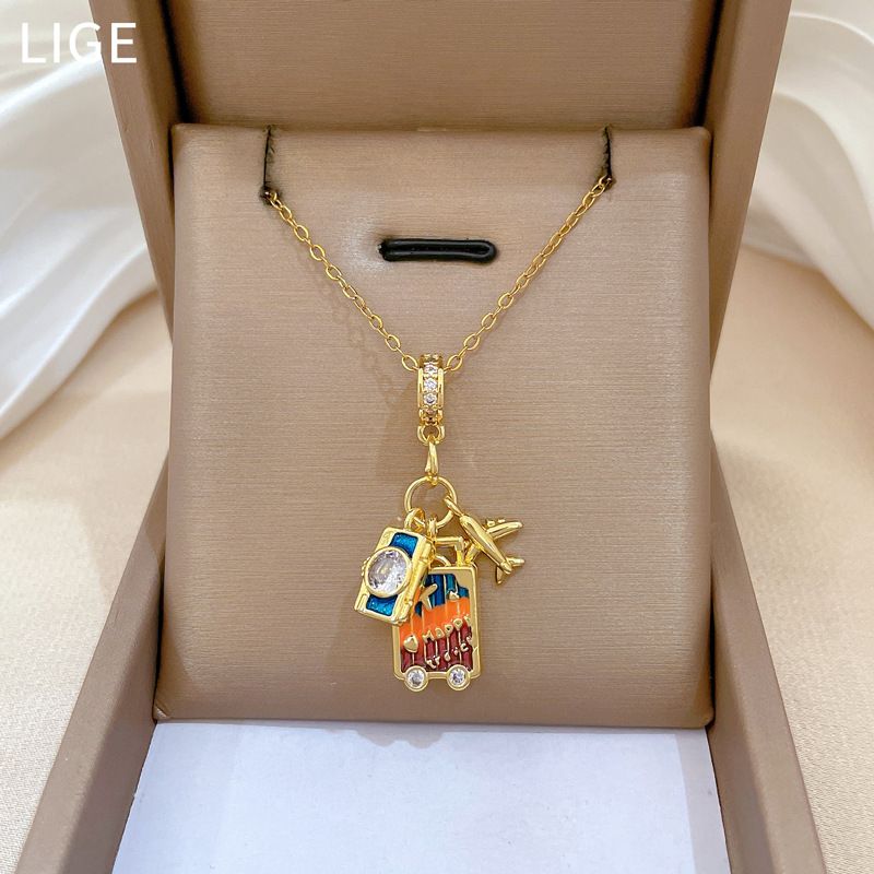 Aircraft Camera Zircon Light Luxury Charm Gorgeous Full Diamond Necklace Women's Versatile Clavicle Titanium Steel Chain_voghion.com