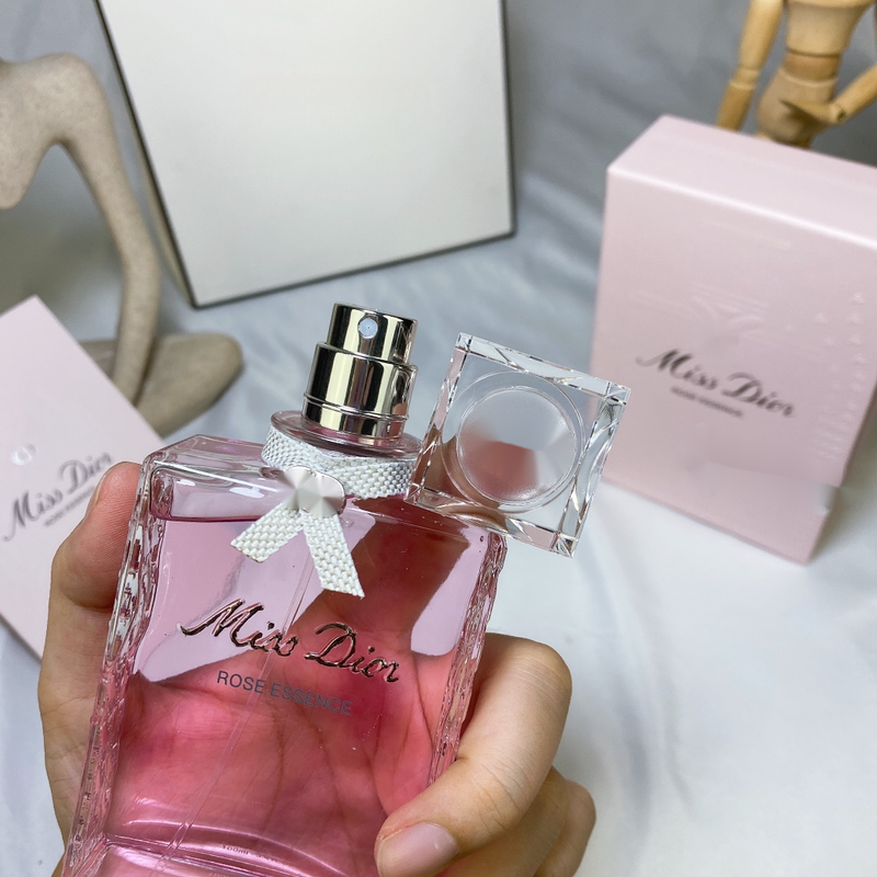 Parfyme 100ml dugg møter roser, May Rose Water er essensen av Shadow Flower Border-parfymen._voghion.com