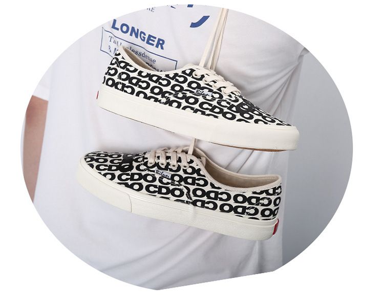 2024. gada pavasara korejiešu versijas ulzzang audekla apavi pāriem ikdienas apavi ar burtu apdruku skrituļdēlis apavi studentiem visiem spēļu dēļiem_voghion.com