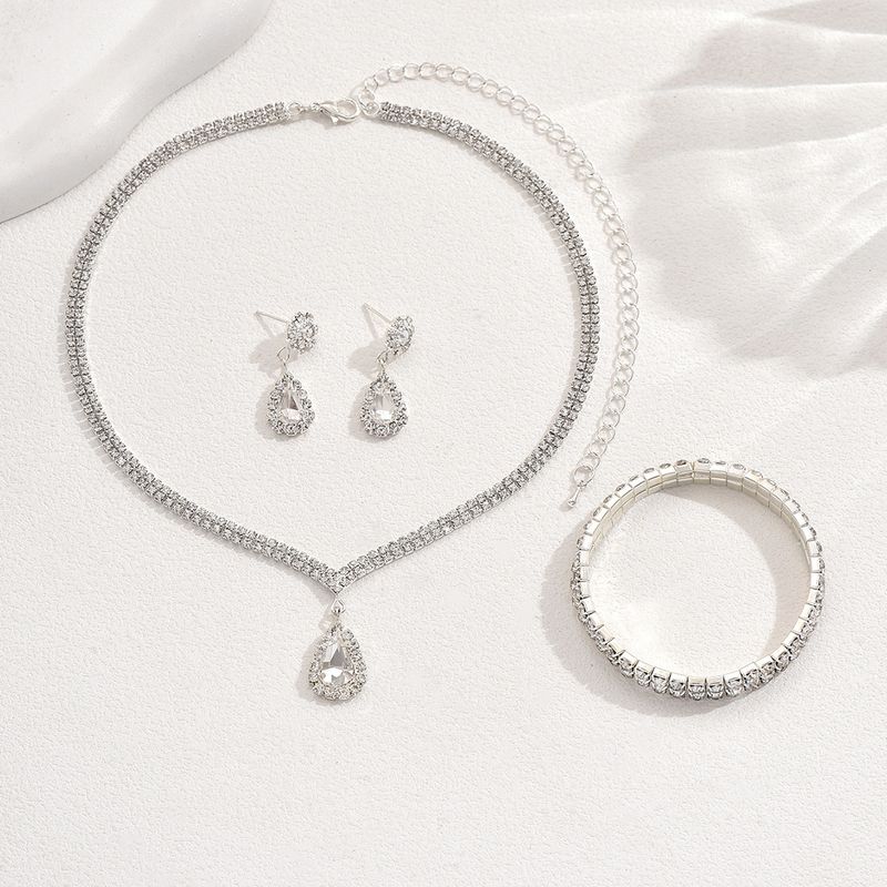 Set di gioielli da donna, alla moda, dal design semplice e alla moda, con ciondolo a forma di goccia di diamante, collana, orecchini, anello, gioielli, set da sposa, accessori_voghion.com