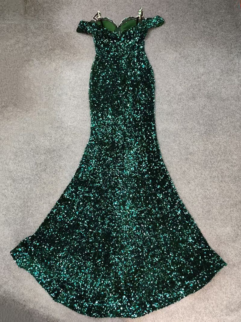 Abendkleid im Meerjungfrauenstil mit glitzernden Pailletten und Perlenverzierung – Elegantes Abendkleid mit einer Schulter und langen Ärmeln für Partys und Bankette_voghion.com
