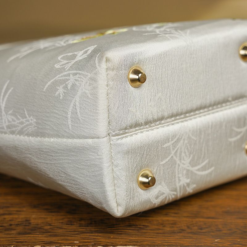 Windgeblasene Halbsommer-Lotus-Liebe im antiken Stil, Cheongsam, Bankett-Handtasche, bestickte Beuteltasche_voghion.com