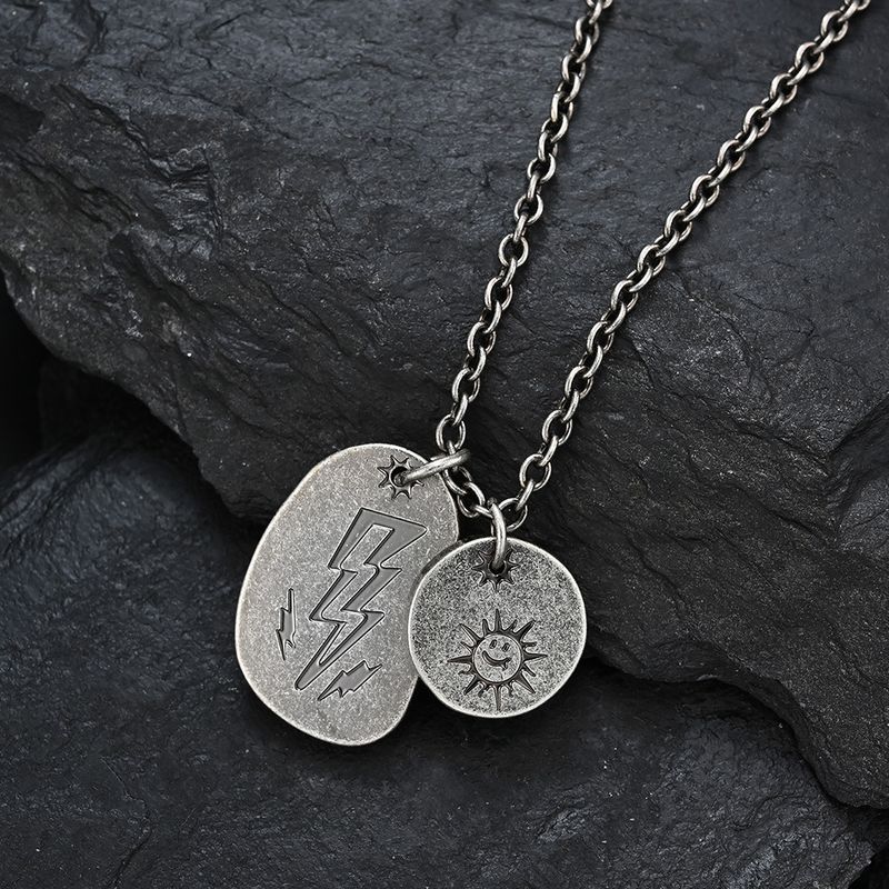 Trendy brand lightning ghost hand double necklace retro old literary style praying hand sun pendant_voghion.com