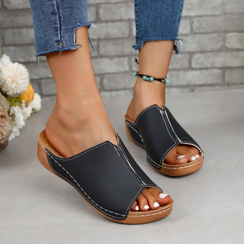 Neue offene Spitze Damen Keil weiß Sommer Mode atmungsaktiv bequeme Sandalen Schnalle weibliche Schuhe Frau Schuhe_voghion.com