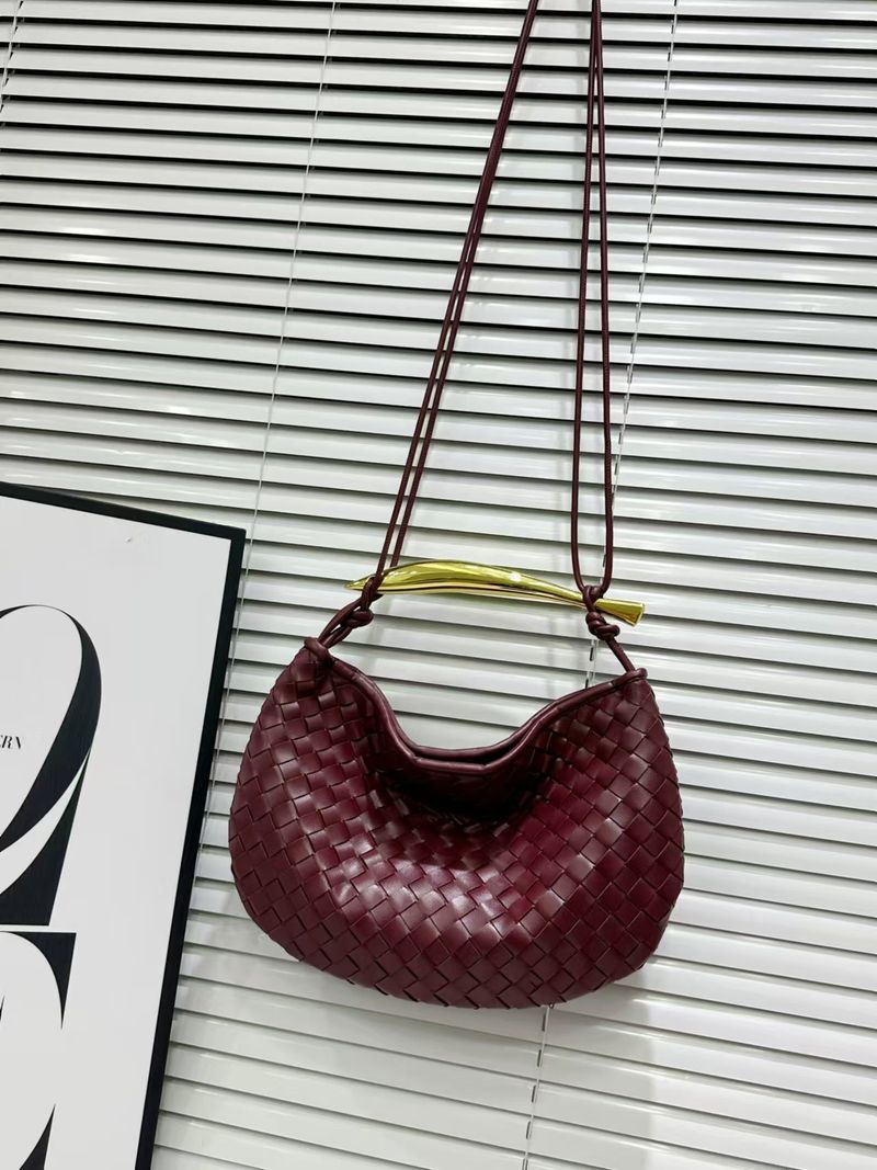 New Style Sardine Fish Woven Women's Genuine Leather High-end Design Handbag With Metal Handle Dumpling Bag Medium Size_voghion.com