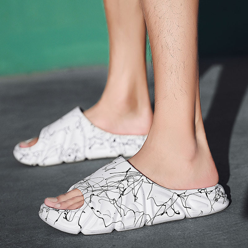 Pantofole da uomo estive, con due linee, stile bocca di pesce e graffiti, alla moda, da indossare all'aperto._voghion.com
