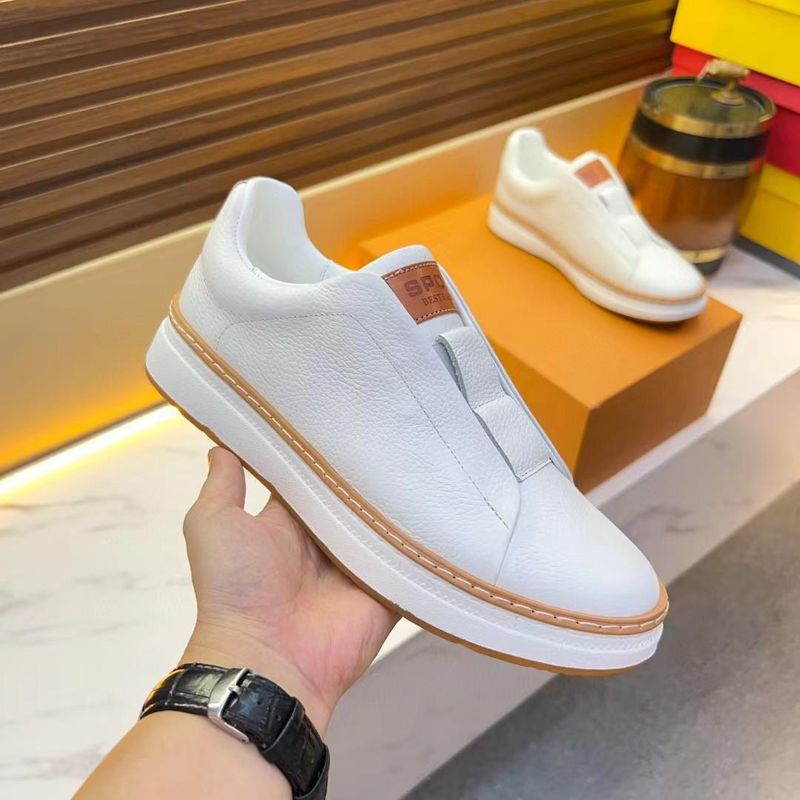Top Layer Rindsleder 2025 Frühlingsweiße Schuhe Slip-On-Loafer Vielseitige Low-Top-Casual-Sneaker für Herren_voghion.com