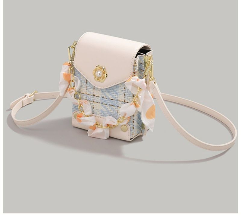 UR high-end mini for women 2024 new fashionable and versatile mobile phone bag, casual single shoulder crossbody small_voghion.com