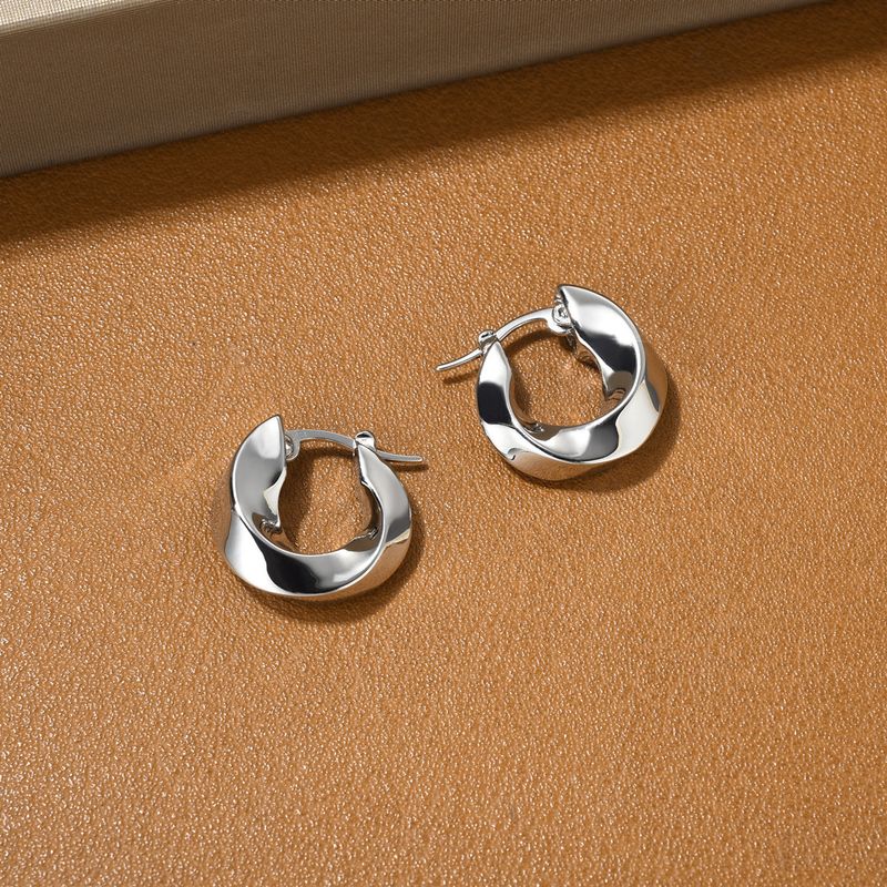 Orecchini a cerchio intrecciato in metallo dallo stile minimalista, semplici e alla moda, per le donne._voghion.com