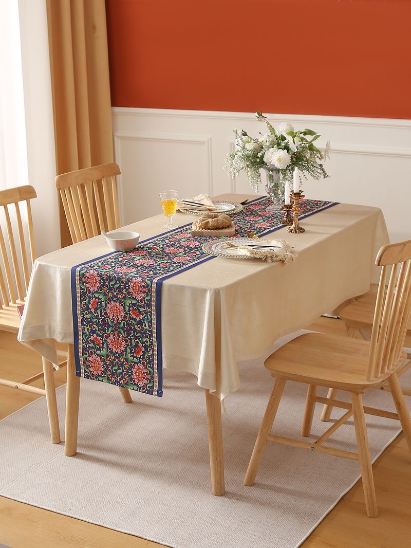 Modern Navy Floral Table Runner - Waterproof & Oil-Resistant, Elegant Home Dining Decor, Washable Polyester Fabric_voghion.com