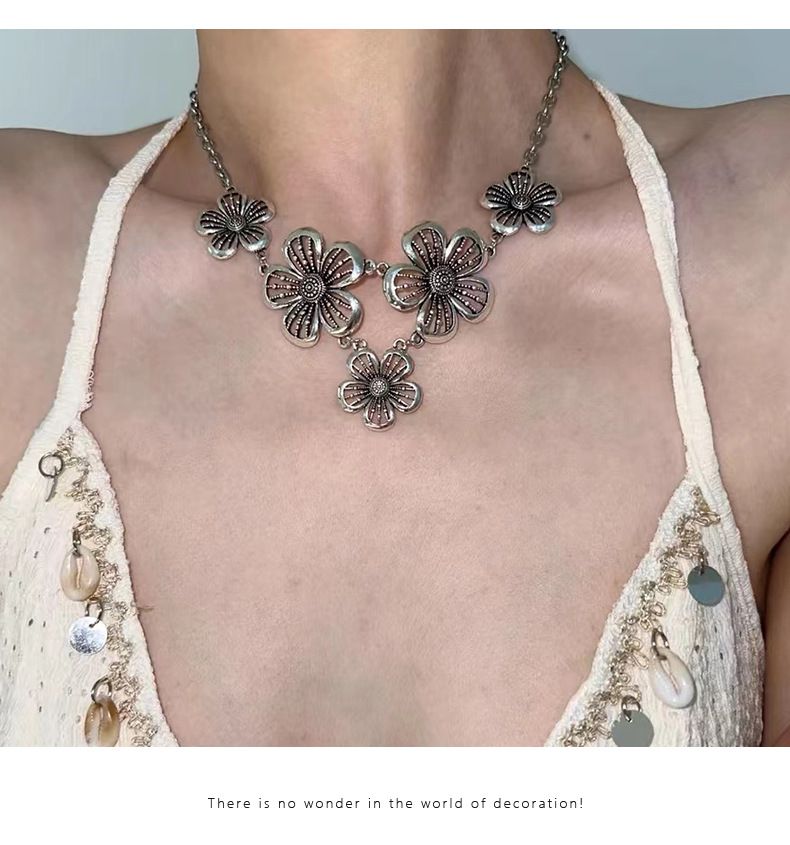 Colar de metal com pingente boêmio feminino, novo nicho exagerado, design sofisticado, corrente de clavícula, tendência_voghion.com