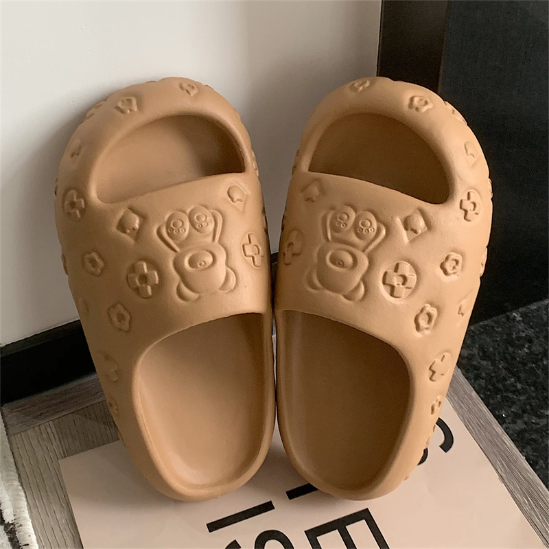 2023 Pantofole con plateau da donna Scarpe estive da interno simpatico cartone animato Sandali da donna Ragazze Scivoli da spiaggia Suola spessa Pantofola da casa per donna_voghion.com