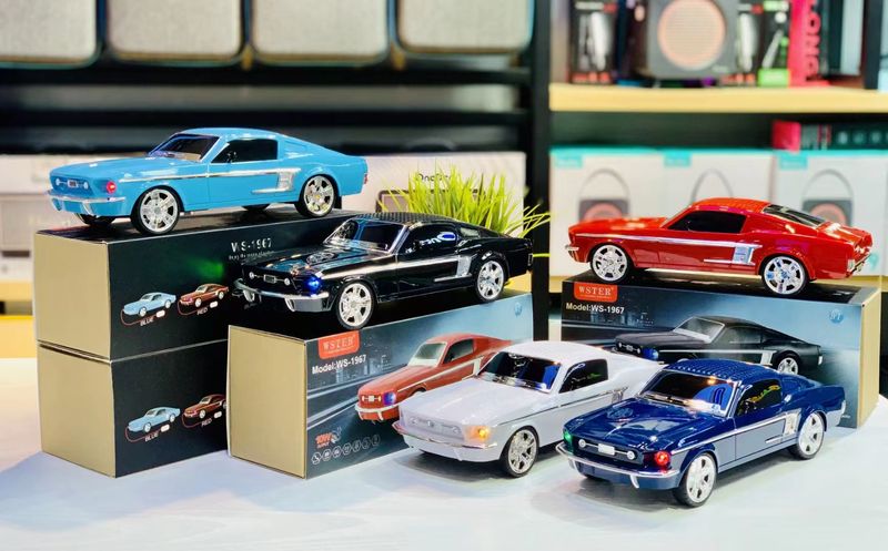 Altoparlante Bluetooth a forma di auto EONKO Classic FORD MUSTANG GT WS-1967 con TF USB FM vivavoce TWS LED Light include un 8 GB_voghion.com