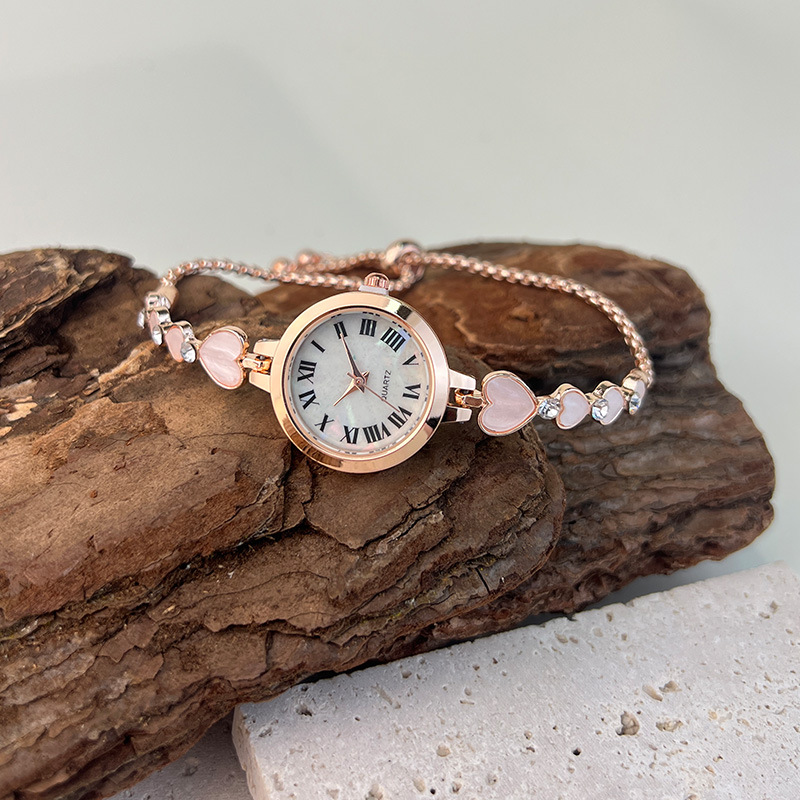 Bracelet en alliage de quartz pour femmes, nouvelle niche, avec diamant incrusté de diamants, montre en forme de cœur, petit cadran, table de tempérament_voghion.com