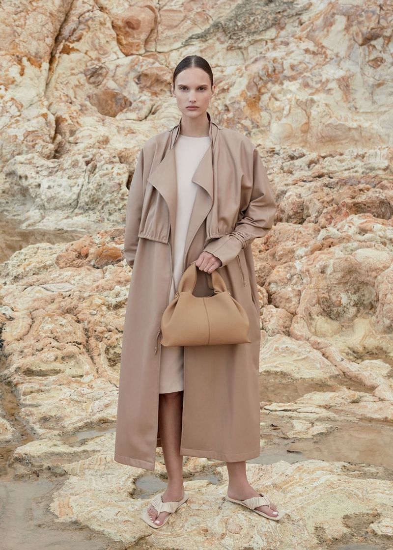 Cloud dumpling women's bag 2024 new popular portable lunch box bag French texture shoulder messenger bag_voghion.com