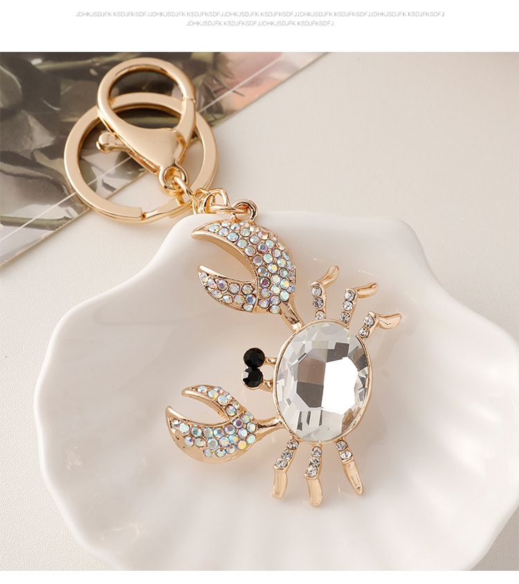 Diamond-Encrusted Metal Vivid Small Crab 3D Keychain For Women Cute Creative Bag Pendant Gift_voghion.com