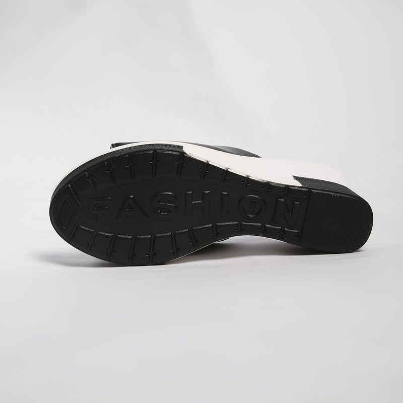 Nouvelles tongs confortables à talons hauts et semelles compensées de couleur unie_voghion.com