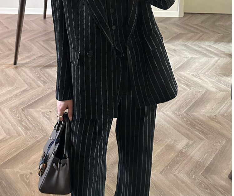 Early Autumn Old Money Style Loose Black Striped High Intelligence Suit Vest Wide-Leg Pants Three-Piece Set For Women_voghion.com