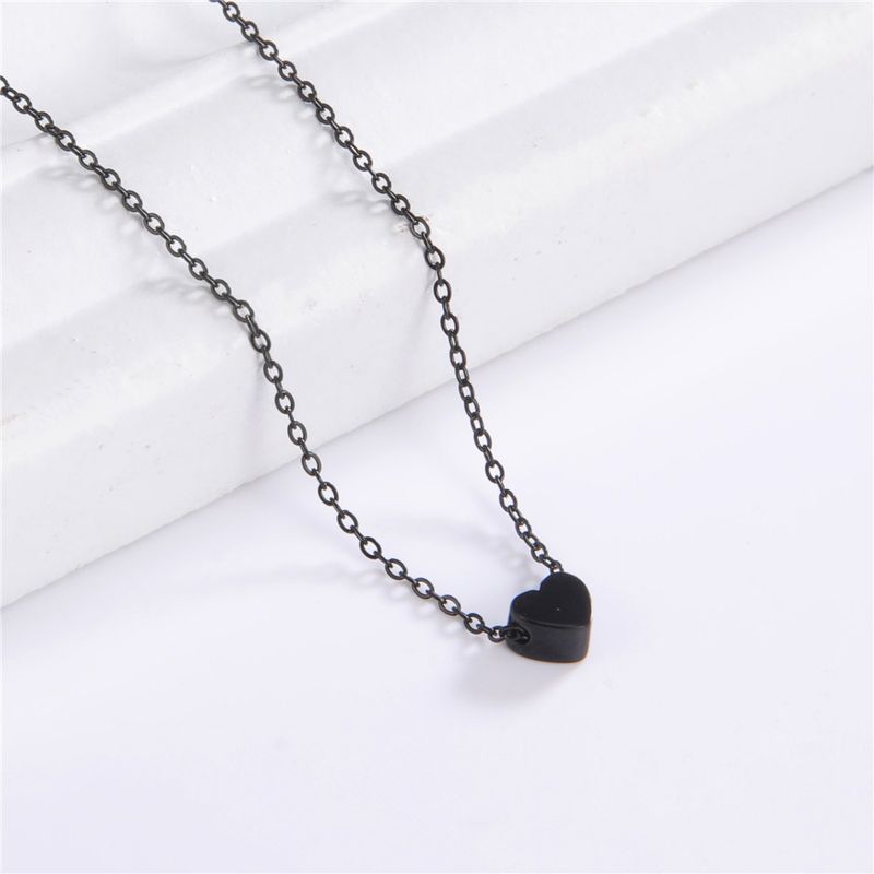 Collar con colgante de corazón negro Skyrim Mini de stock listo para usar para mujeres y niñas, gargantilla clásica de acero inoxidable, cadenas para el cuello, joyería de moda 2024_voghion.com