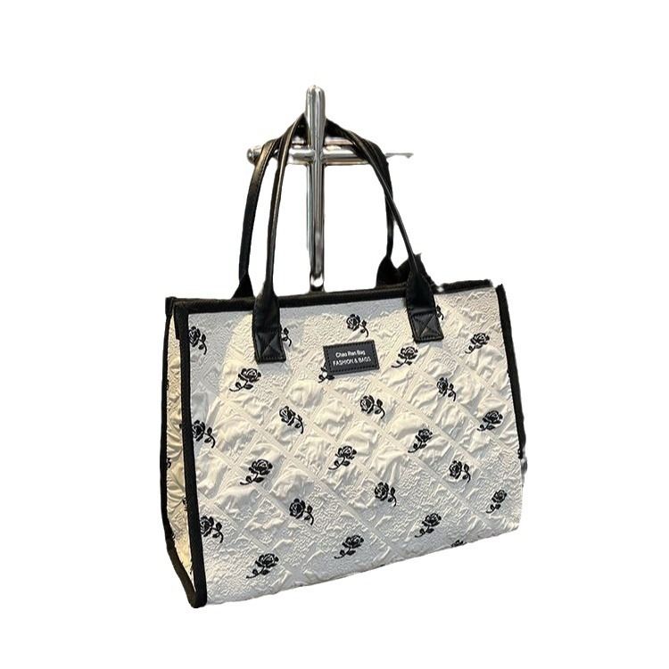 Large Capacity Shoulder For Women 2024 Summer New Fashion Commuter Casual Versatile Handbag Tote Bag_voghion.com