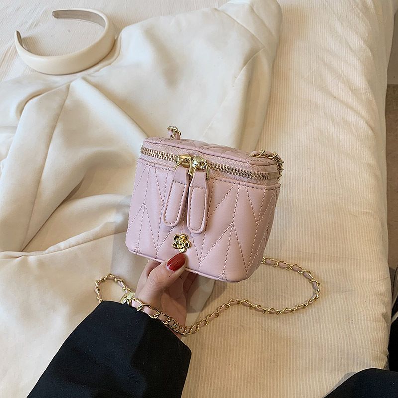 Camellia Box Women's Chain Small Style High-end Niche Shoulder Parent-child Children's Coin Mini Crossbody Bag_voghion.com