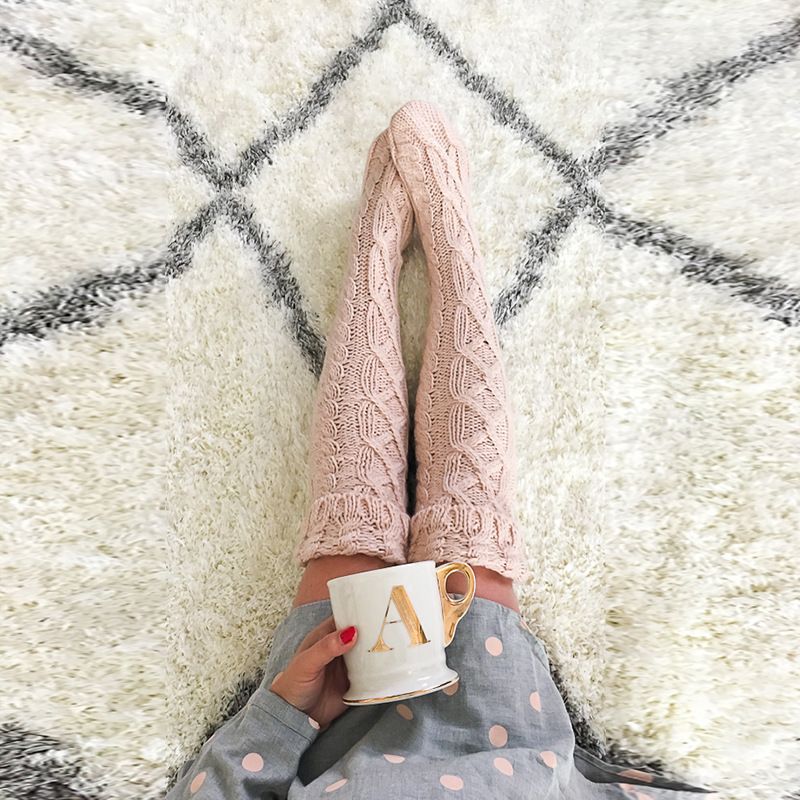 2025d Hochwertige, modische Overknee-Socken mit Zopfmuster und Bündchen für Damen, einfarbig, Wollsocken bis zur Mitte der Wade_voghion.com