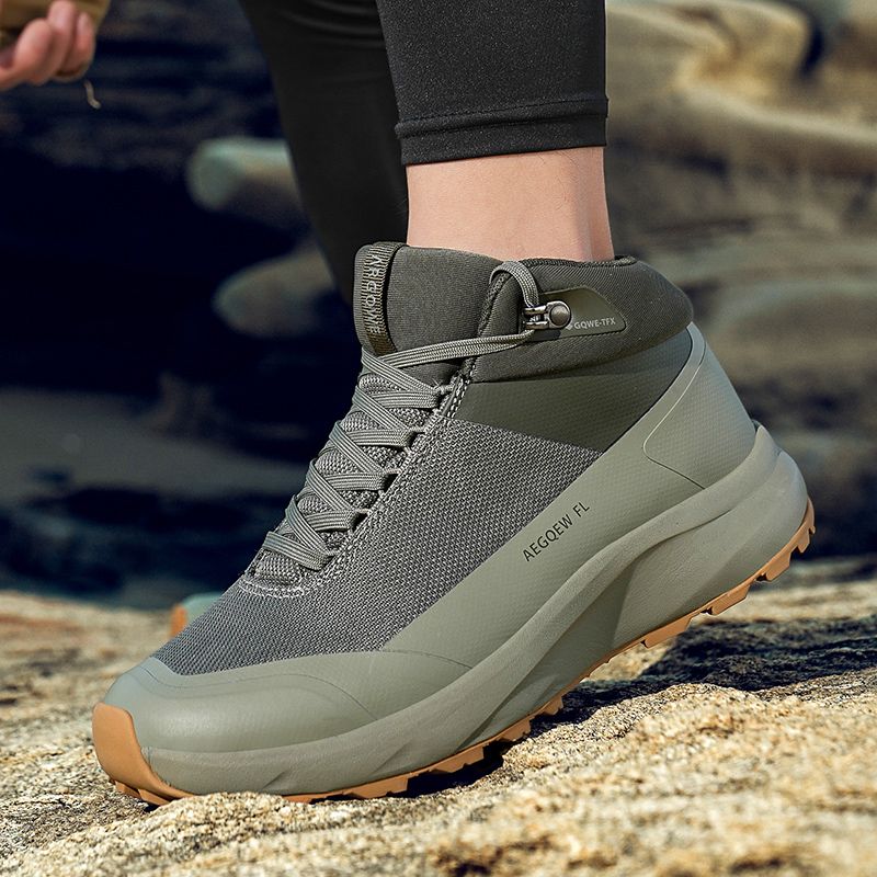New Anti-splashing Water Mid-top Warm Outdoor Hiking Shoes_voghion.com