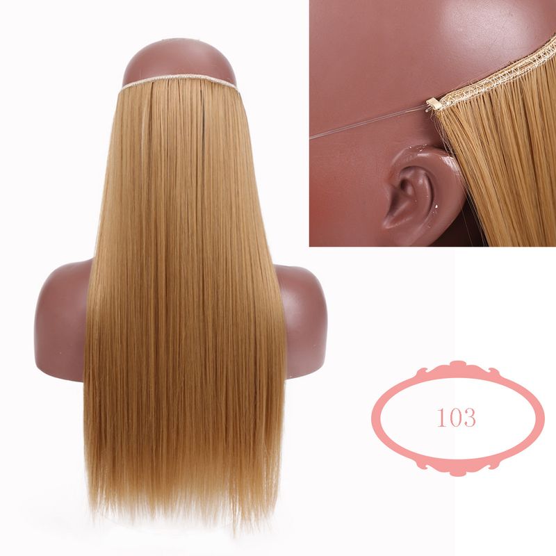 Extension per capelli con lenza elastica, extension per capelli in fibra chimica, le donne indossano naturalmente pezzi di capelli lisci_voghion.com