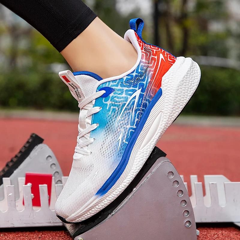 Piccola quantità MOQ Logo del marchio Personalizzato Uomo Moda Casual Sneakers Professionale Maratona Corsa Scarpe da Passeggio per Donne Atletico Runner_voghion.com