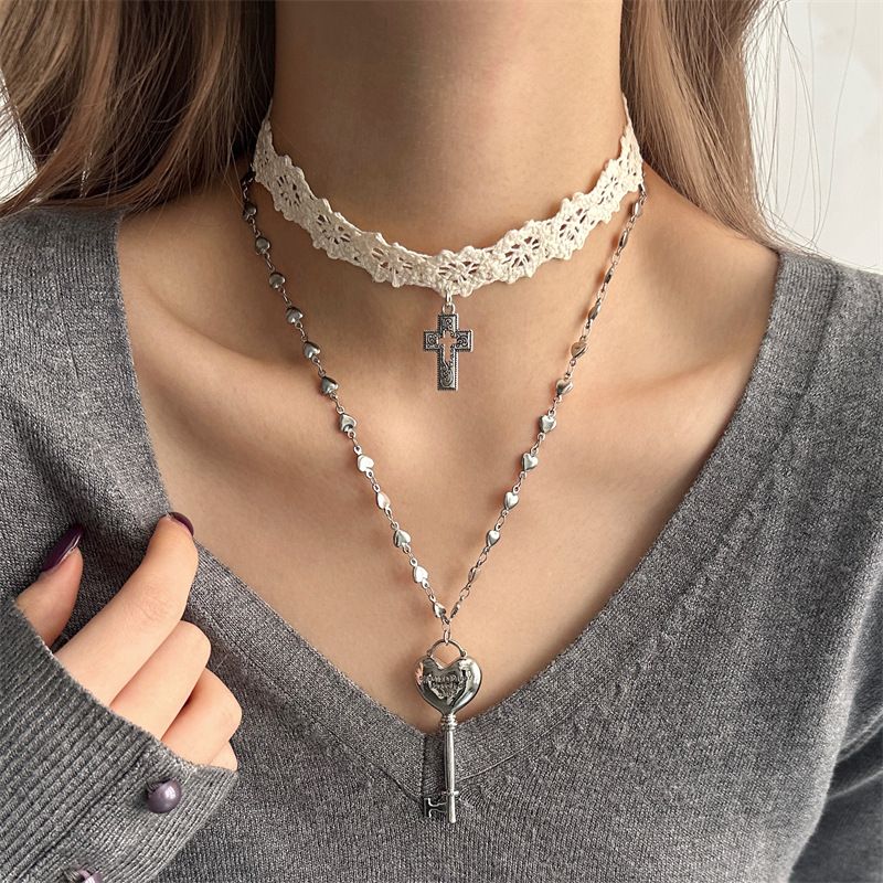Lace Cross Heart Key Pendant Necklace Versatile Collarbone Chain Niche Design Sense Women's Jewelry_voghion.com